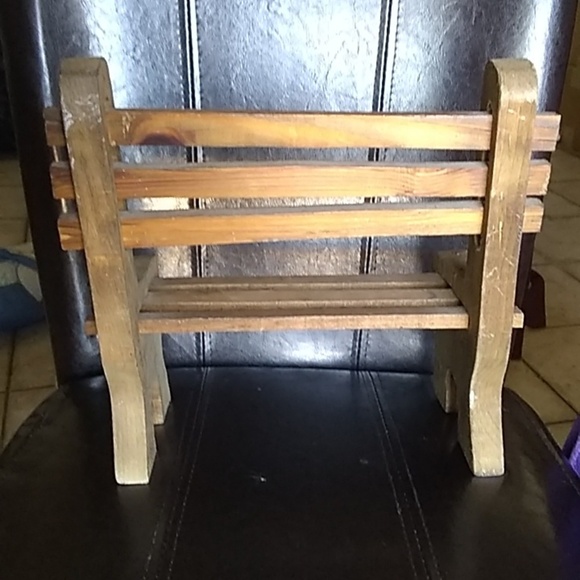 Handcrafted Wooden Doll-sized Bench - Picture 5 of 7
